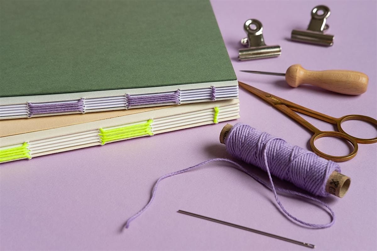 Notizbuch mit offener Langstichheftung