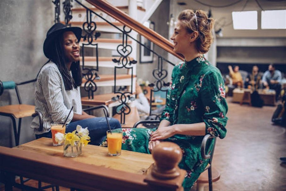 Elite Speed Dating - Manchester - Lesbian Singles - age group: 33-48