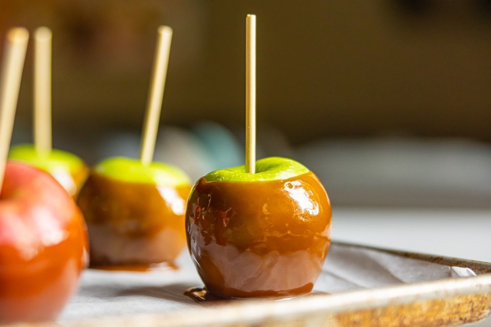 10/8 Caramel Apples Deidre Peak Sweet Addict Bakery, Colorado Springs, CO October 8, 2022