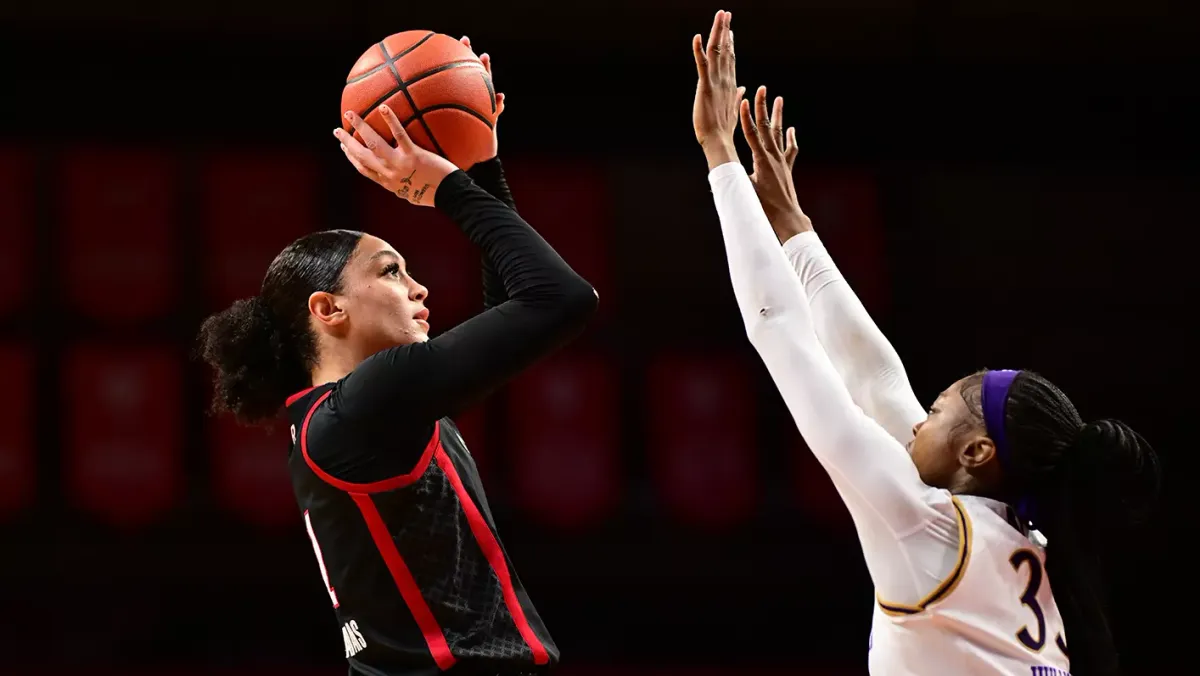 Parking Oregon Ducks at Northwestern Wildcats Womens Volleyball
