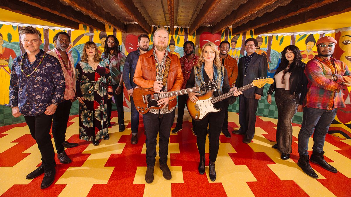 Gabe Dixon at Greenwich Odeum