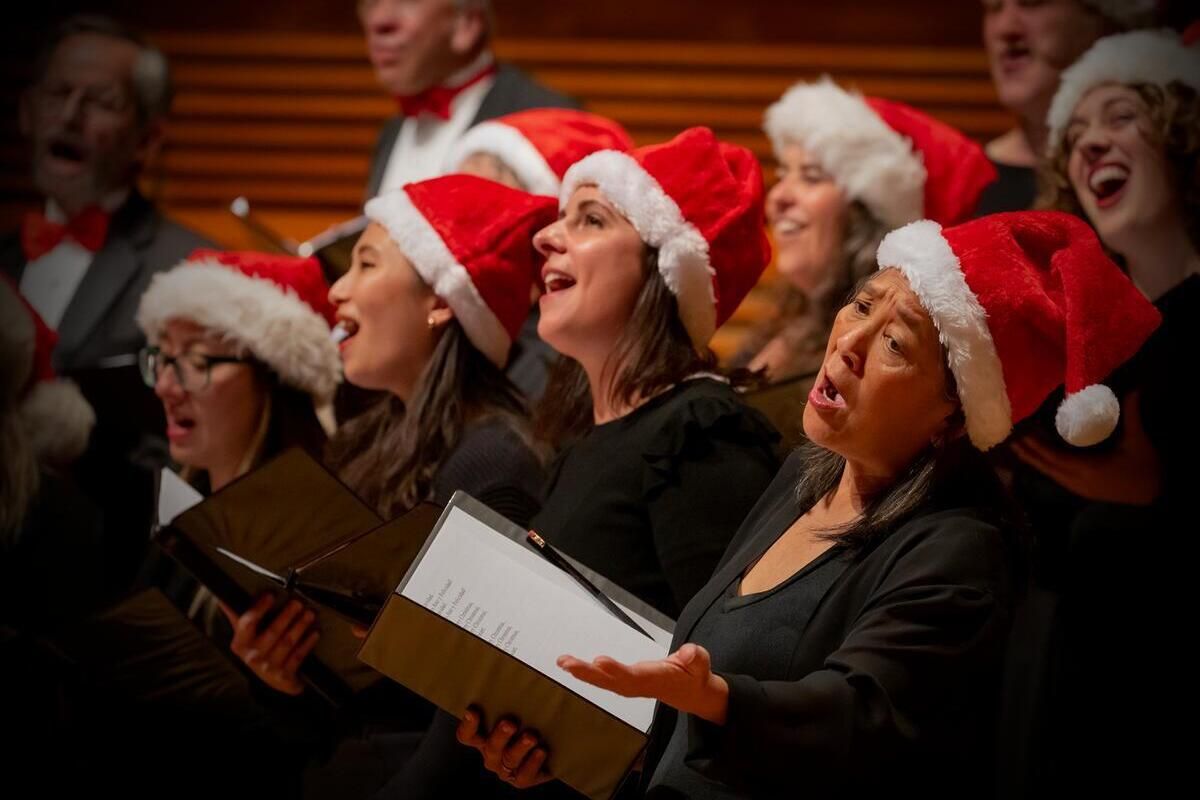 Los Angeles Philharmonic: Melissa Peterman - Holiday Sing-Along