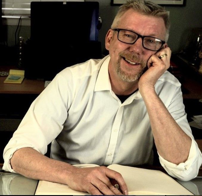 Art Demo/Book Signing with Russ Cox, August 5th! at Annie's Book Stop ...