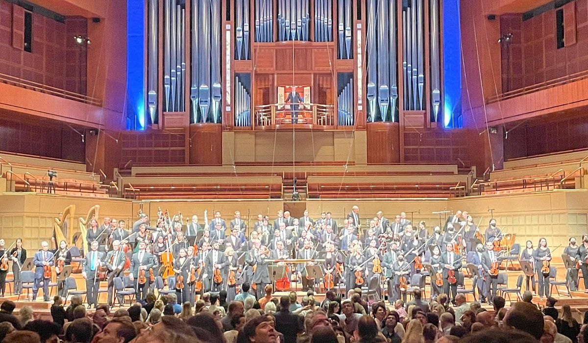 Parking Dallas Symphony Orchestra - Palm Desert