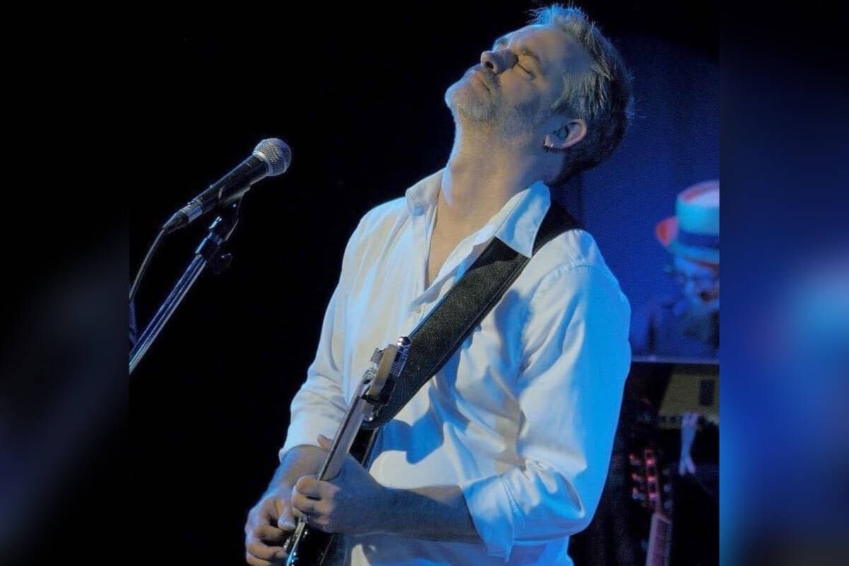 Clapton Chronicles- The Music of Eric Clapton