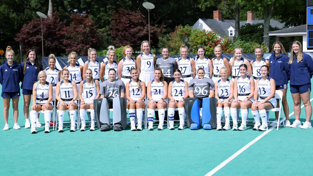 Parking Stonehill Skyhawks at Quinnipiac Bobcats Mens Hockey