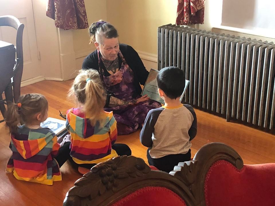 Annie's Story Time with DeKalb Public Library