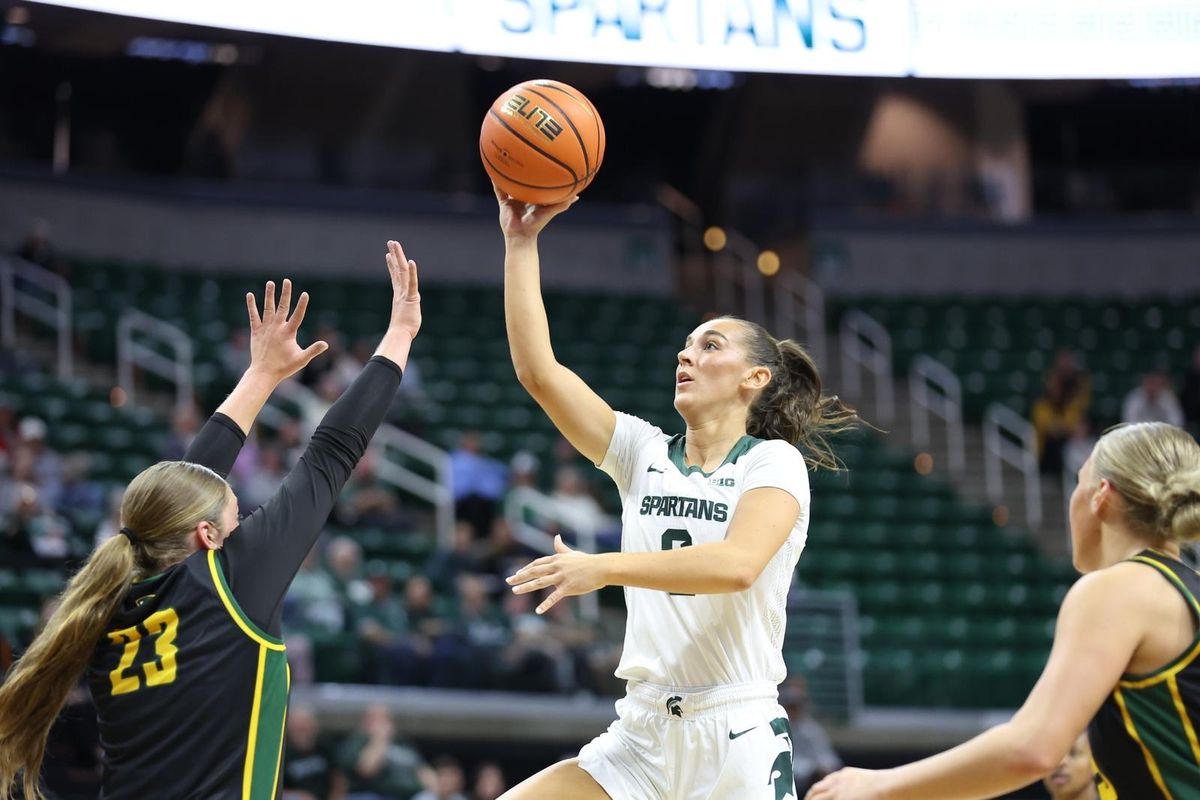 Parking Oakland Golden Grizzlies at Michigan State Spartans Womens Basketball