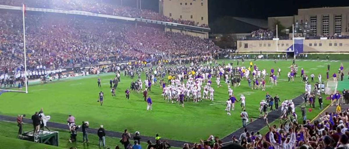 Northwestern Wildcats at Nebraska Cornhuskers Football
