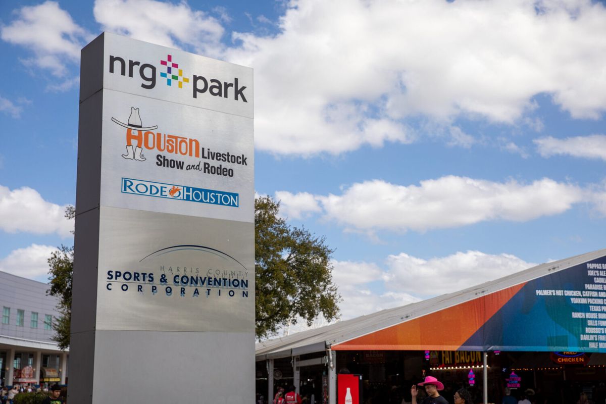 PARKING: Houston Livestock Show And Rodeo