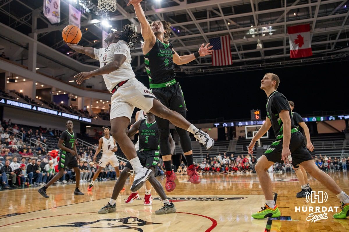 North Dakota Fighting Hawks vs. Nebraska-Omaha Mavericks