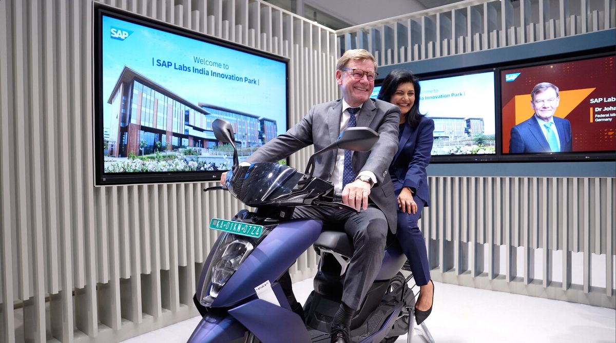 Parking Gaurav Gupta