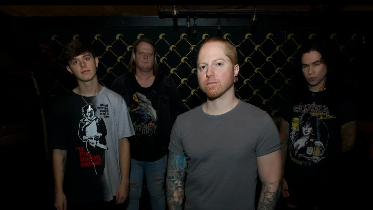 A Skylit Drive, Softspoken in Dallas