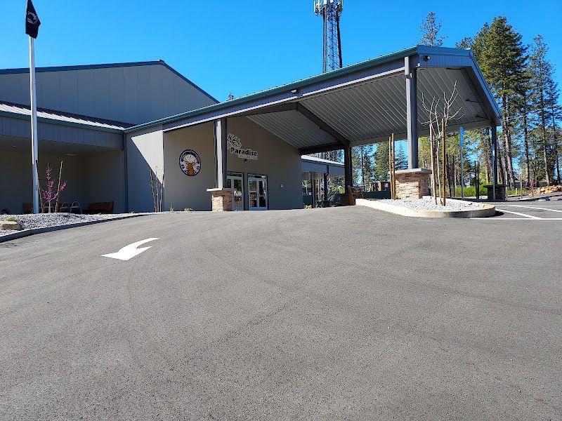 Ivy Flats @ Paradise Elks Lodge