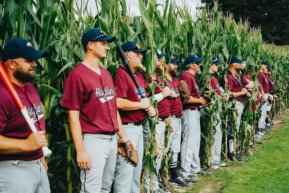 HOGLINE HEADS TO THE FIELD OF DREAMS! Field of Dreams Movie Site