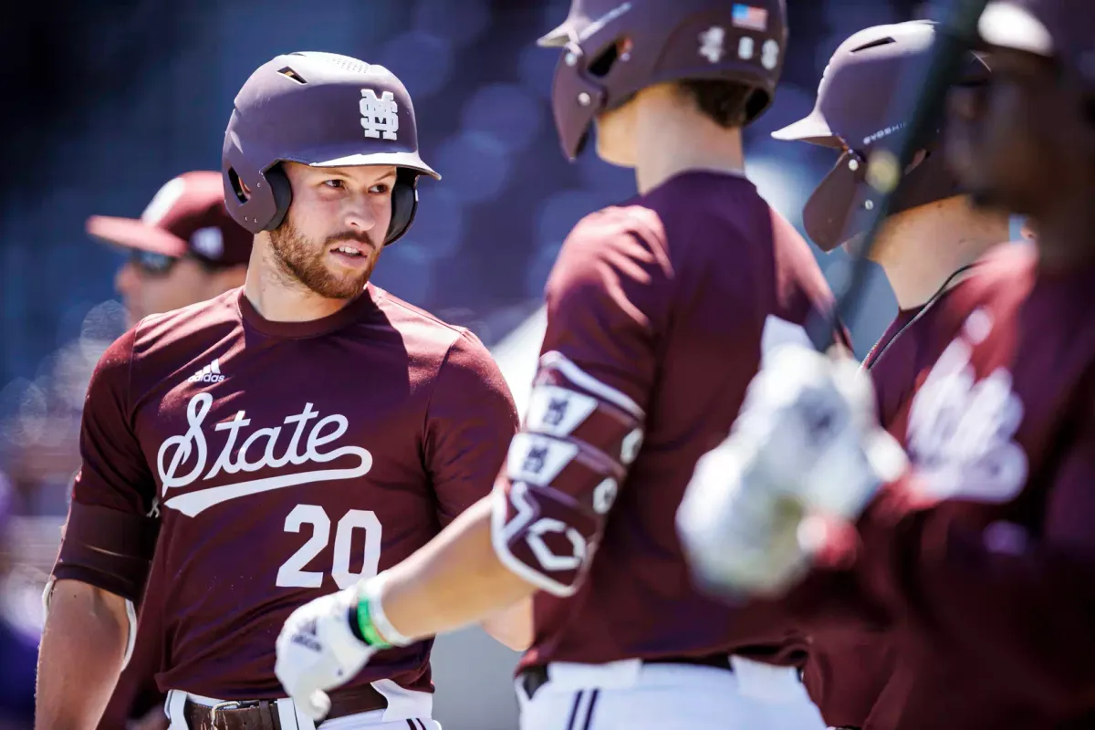 LSU Tigers Softball at Mississippi State Bulldogs Softball