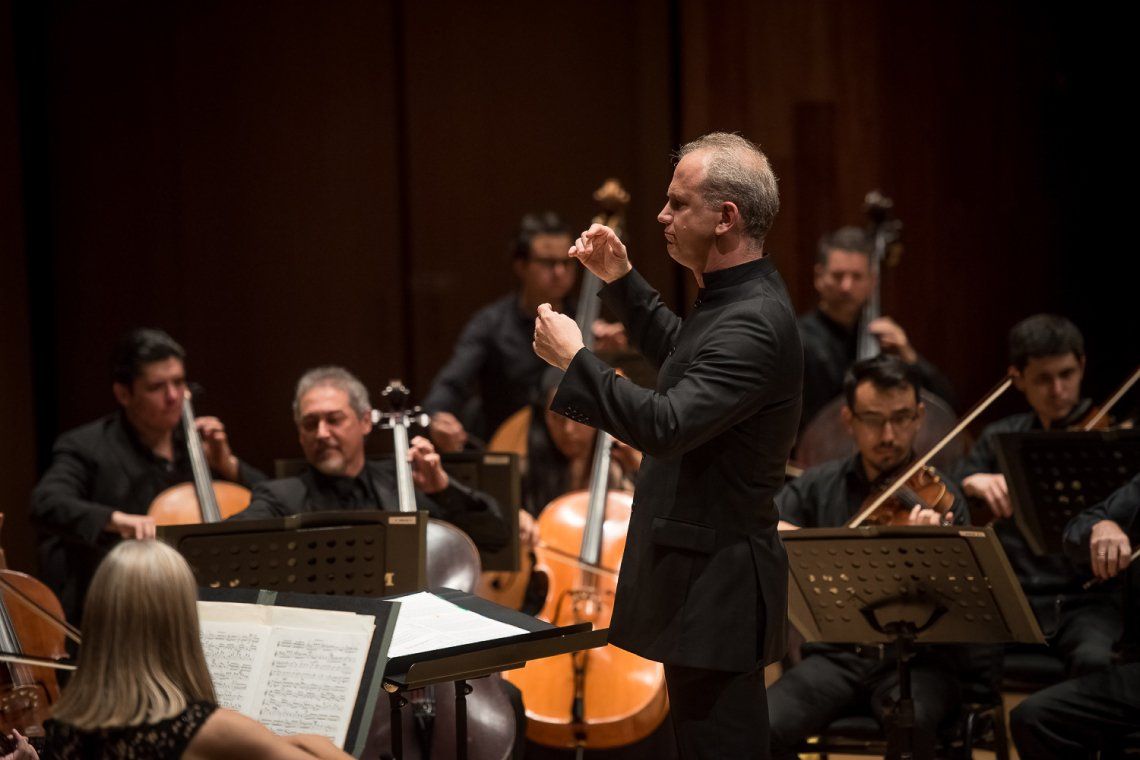 Orquesta Sinfonica de Mineria at Kravis Center - Dreyfoos Hall