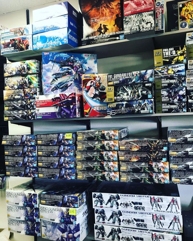 Gunpla Build Night