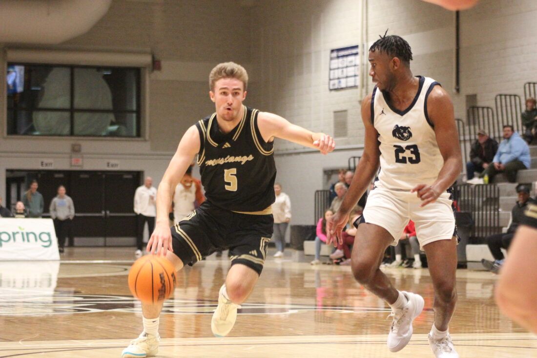 Winona State Warriors vs. Southwest Minnesota State Mustangs