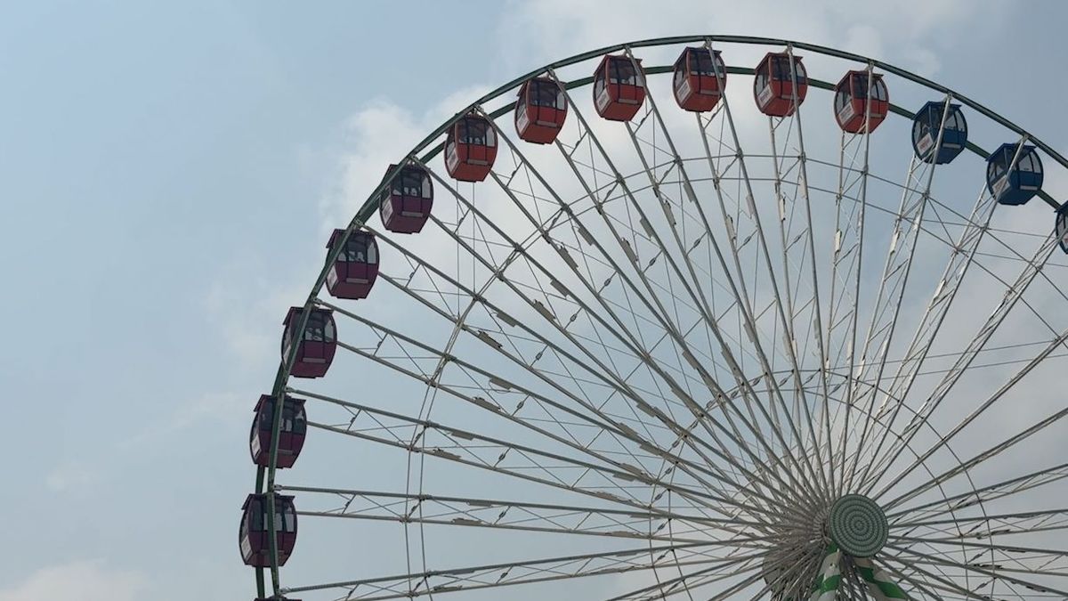 Parking Pier Pressure Chicago - Friday