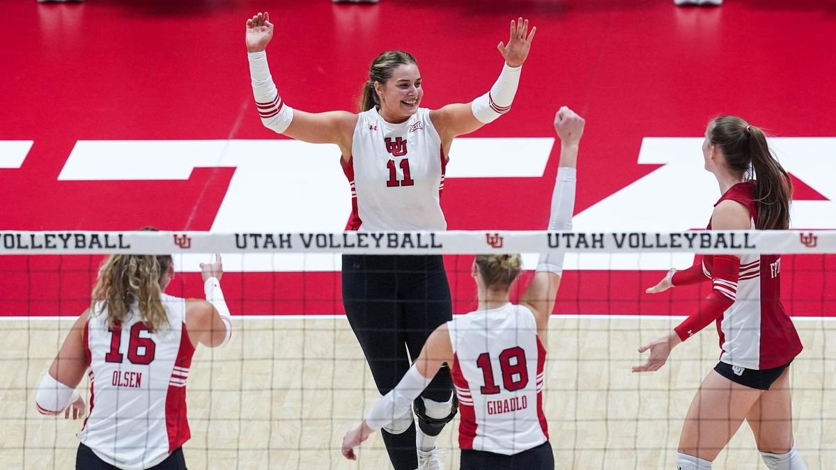 Kansas Jayhawks at Utah Utes Womens Volleyball