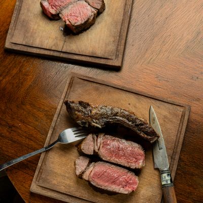 SOMOS ASADO | Cocina de fuegos y vinos