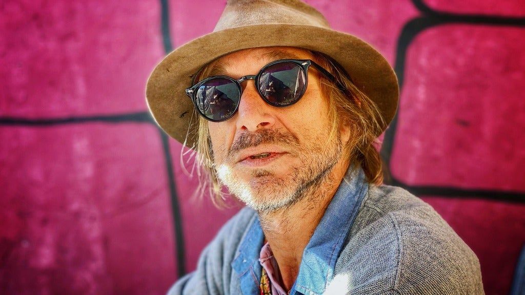 TODD SNIDER BAND