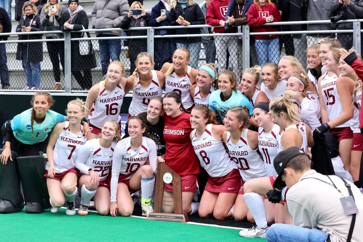 Brown Bears at Harvard Crimson Womens Hockey