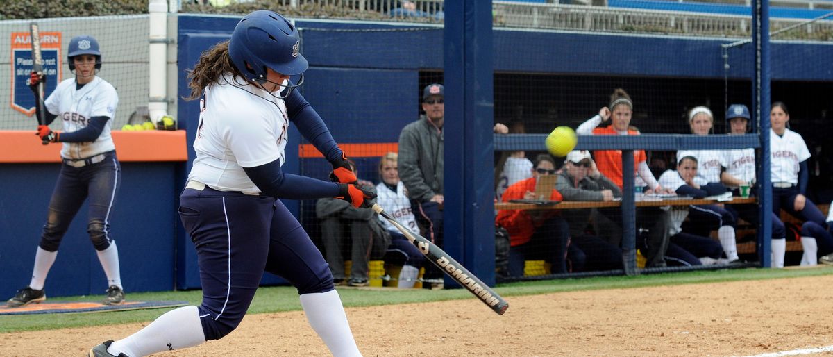 Parking Auburn Tigers at Florida Gators Softball