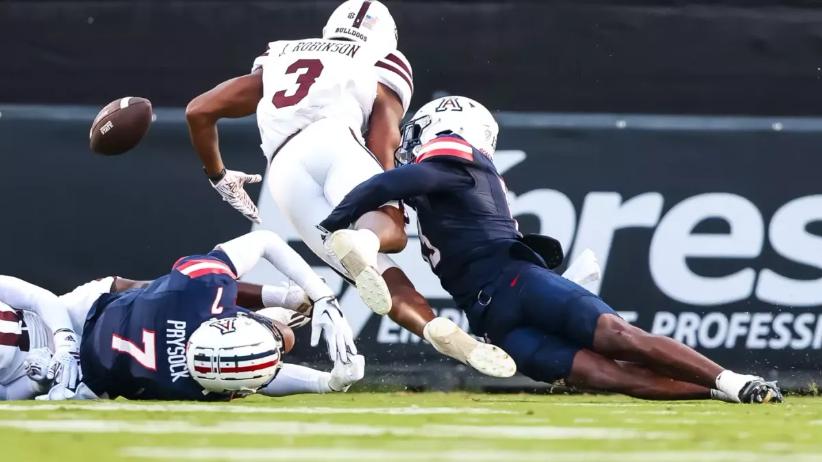 Parking UTEP Miners at BYU Cougars Womens Basketball