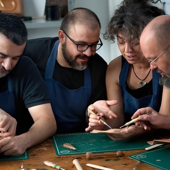 Leathercraft Workshop in the Rastro of Madrid