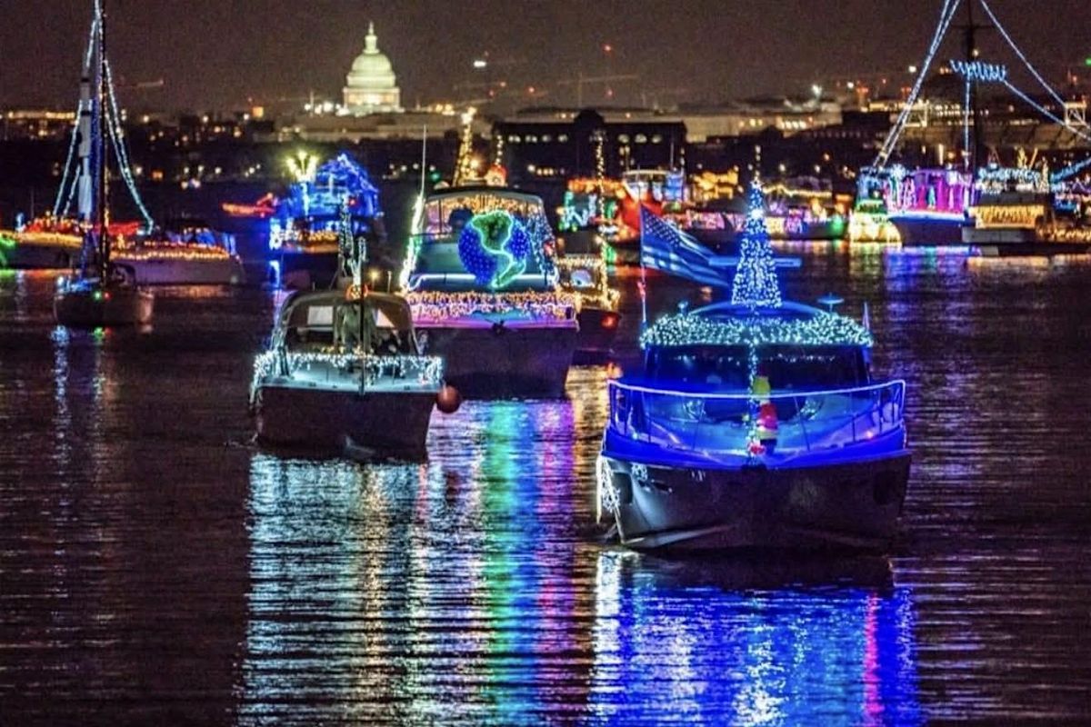 Annapolis Holiday of Lights Boat Parade