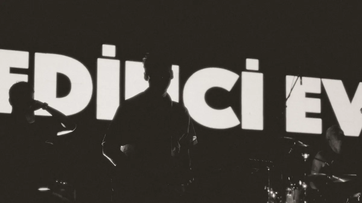 Yedinci Ev in \u0130stanbul