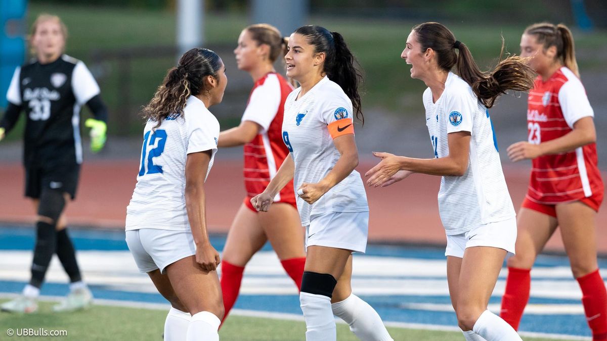 Parking Kent State Golden Flashes at Buffalo Bulls Womens Basketball