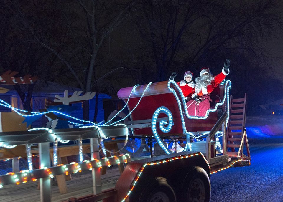 2022 Santa Parade - Day 2