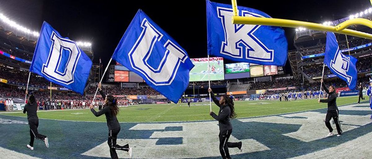 Duke Blue Devils at UConn Huskies Football at Pratt & Whitney Stadium at Rentschler Field