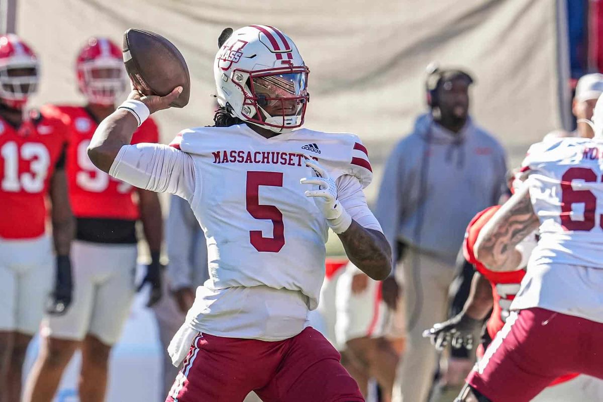 Akron Zips vs. UMass Minutemen