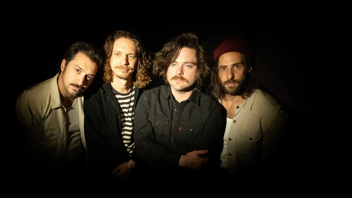 Mo Lowda &amp; the Humble in Montr\u00e9al