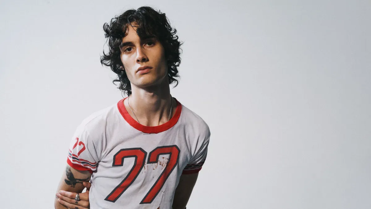 sombr, Charlotte Lawrence in Manchester