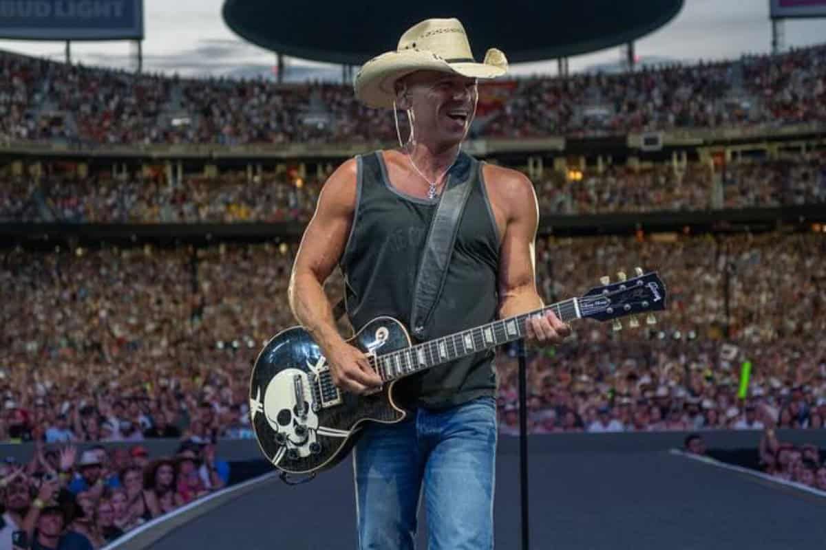 Kenny Chesney Las Vegas Tickets