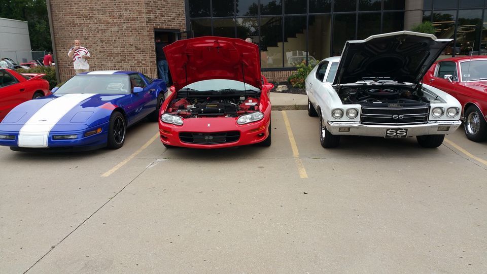 Guys and Gears 9th Annual Charity Car Show Furniture Deal (Overland