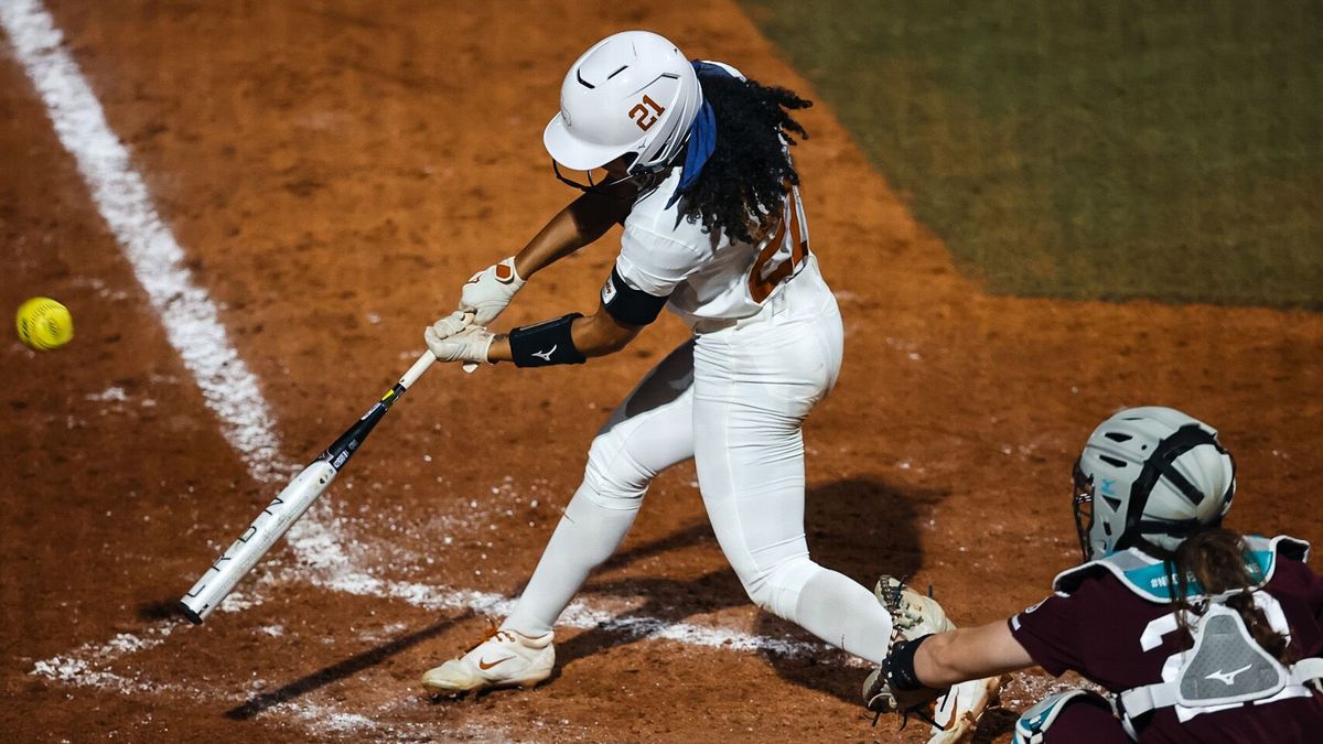 Parking Mississippi State Bulldogs at Texas Longhorns Mens Basketball