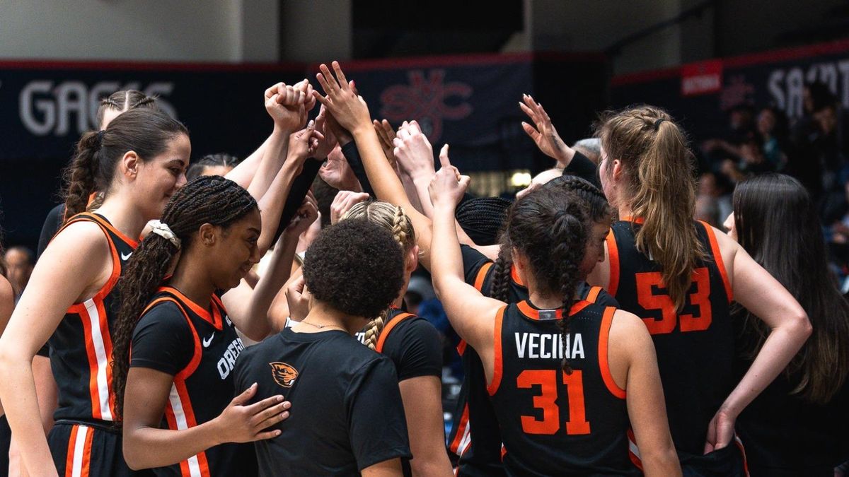 Saint Mary's Gaels at Oregon State Beavers Womens Soccer