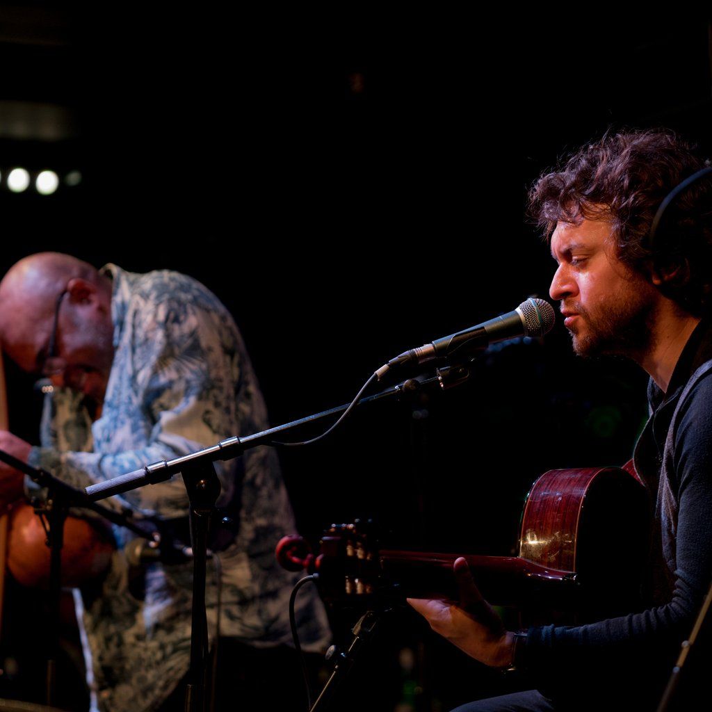 Mario Bakuna - Where Rio de Janiero Meets Bahia - Live in Bray