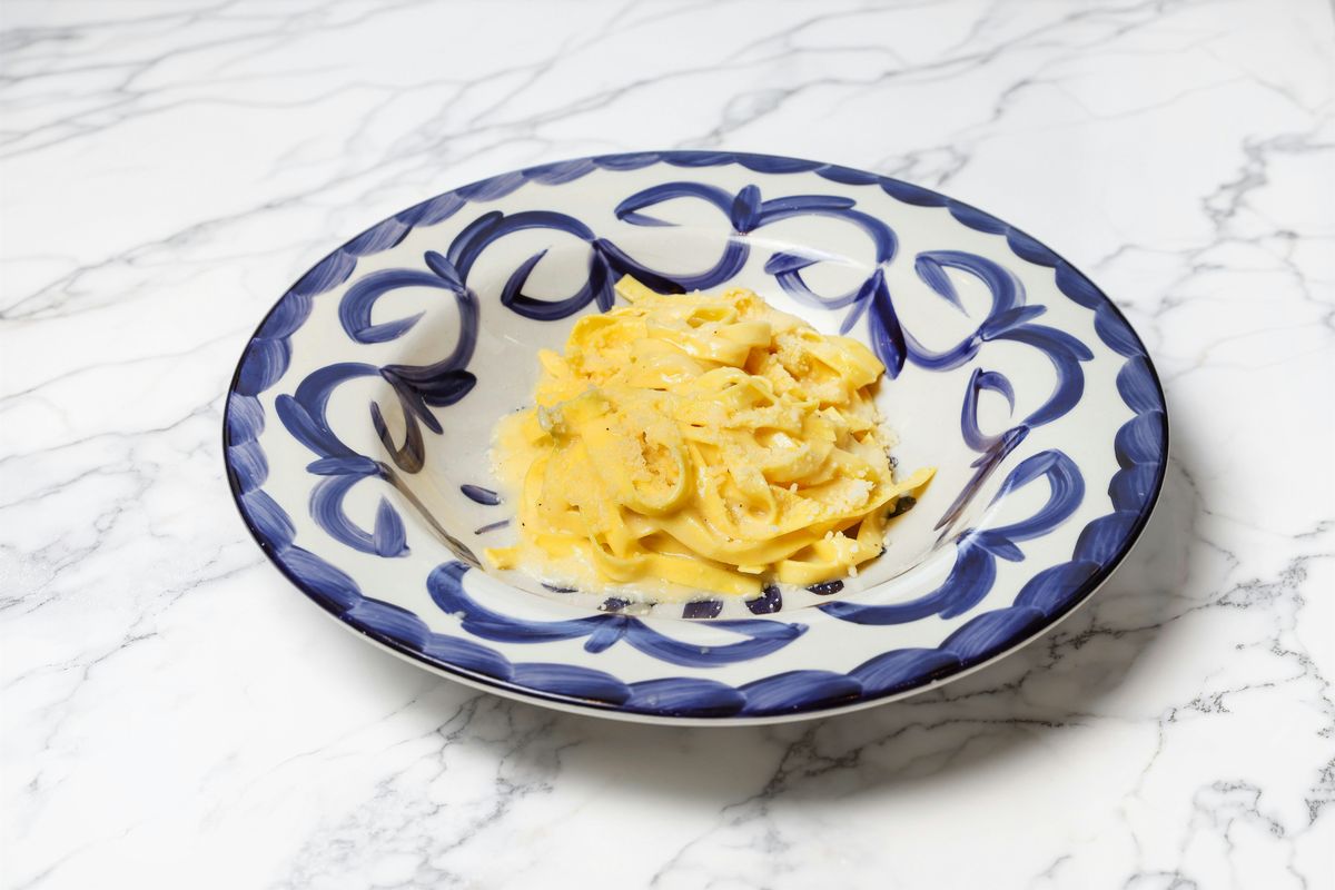 Hands-On: Fettuccine \u201cAlfredo\u201d Burro e Parmigiano