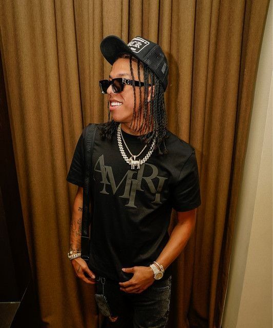 Papera, Karola in Greensboro