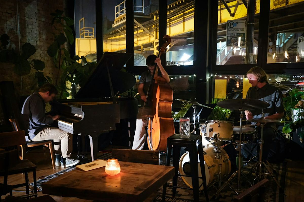 Solomon Lindenberg Trio