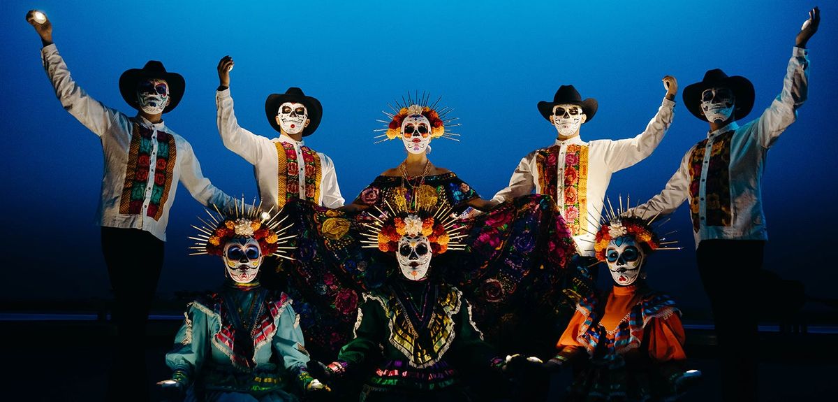 Eternamente: A Dia de Los Muertos Spectacular