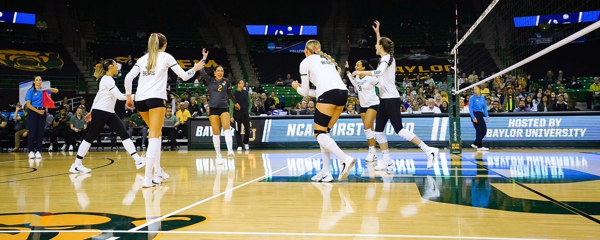 Baylor Bears at LSU Tigers Womens Volleyball at LSU Pete Maravich Assembly Center