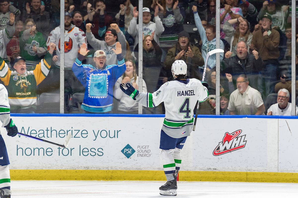 Portland Winterhawks at Seattle Thunderbirds at ShoWare Center
